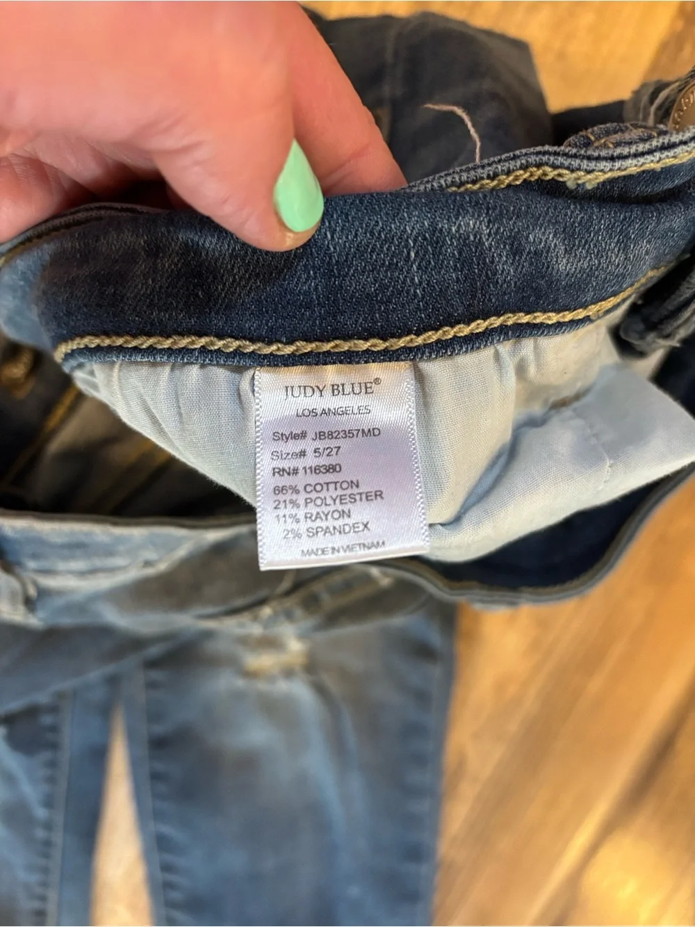 Judy Blue Distressed & Frayed Skinny Jeans - Size 5/27